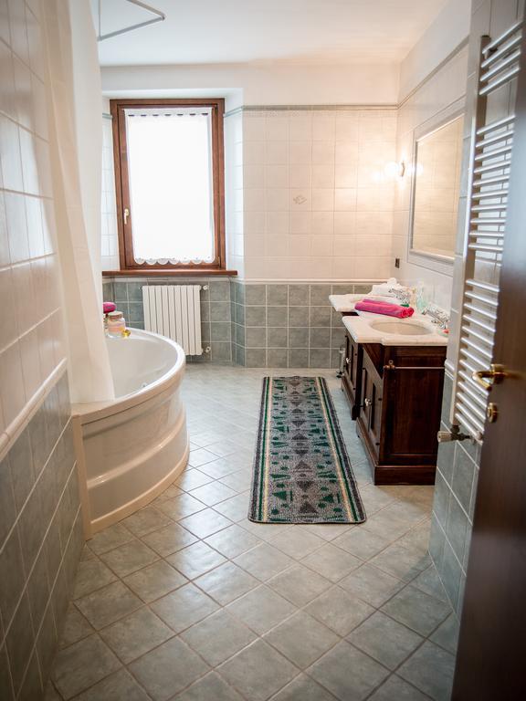 Alzano Lombardo B&B Del Gran Ducato Di Alzano Sopra מראה חיצוני תמונה